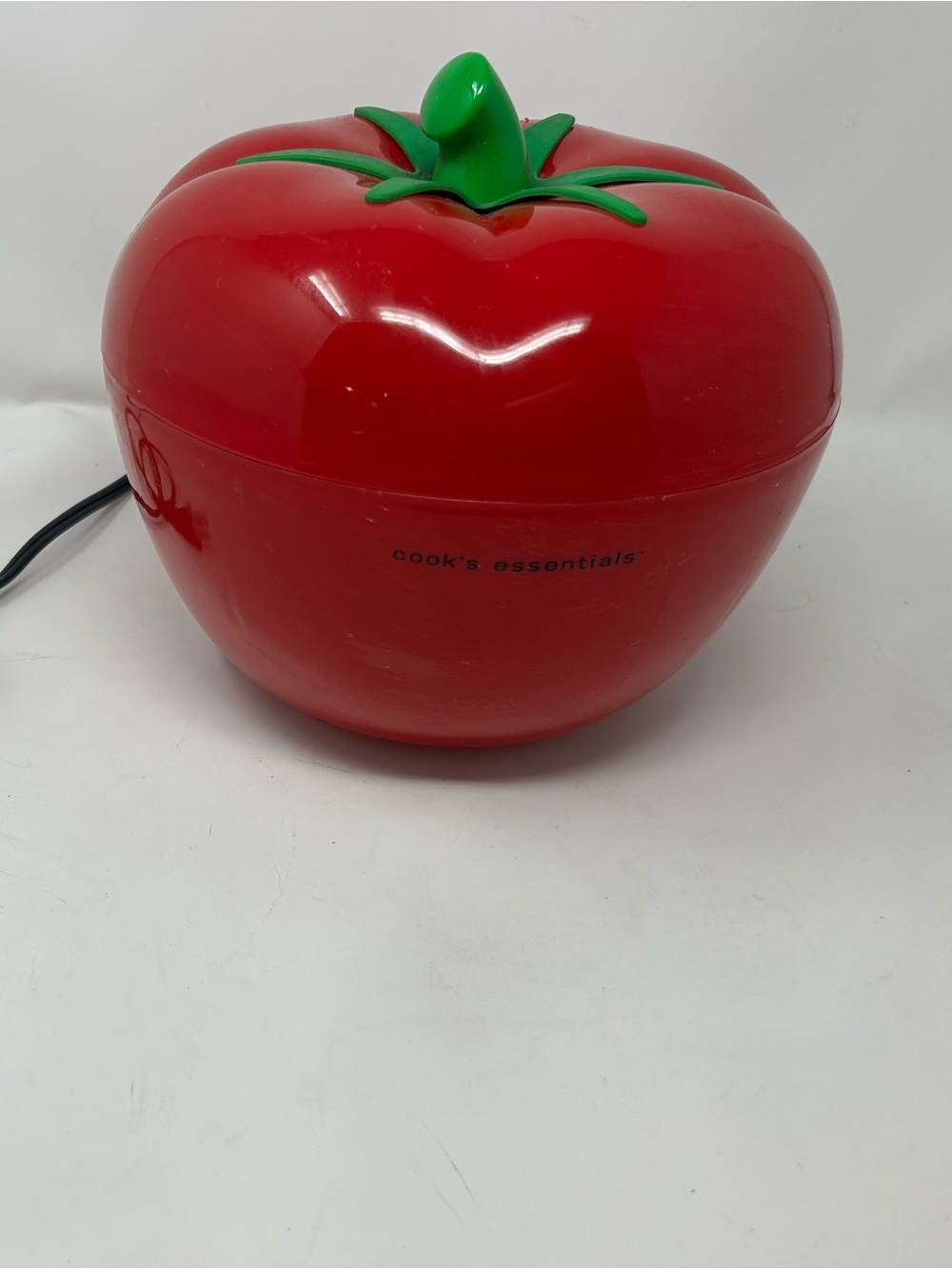 QVC LIMITED EDITION CooksEssentials 1.5-Quart Tomato-Shaped Slow Cooker.